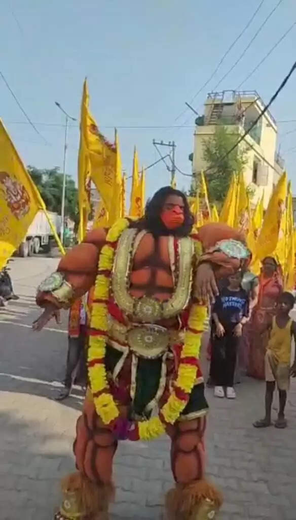 Ganesh Chaturthi 2024: 24वा विशाल श्री गणपति महोत्सव का आगाज विशाल शोभा यात्रा के साथ